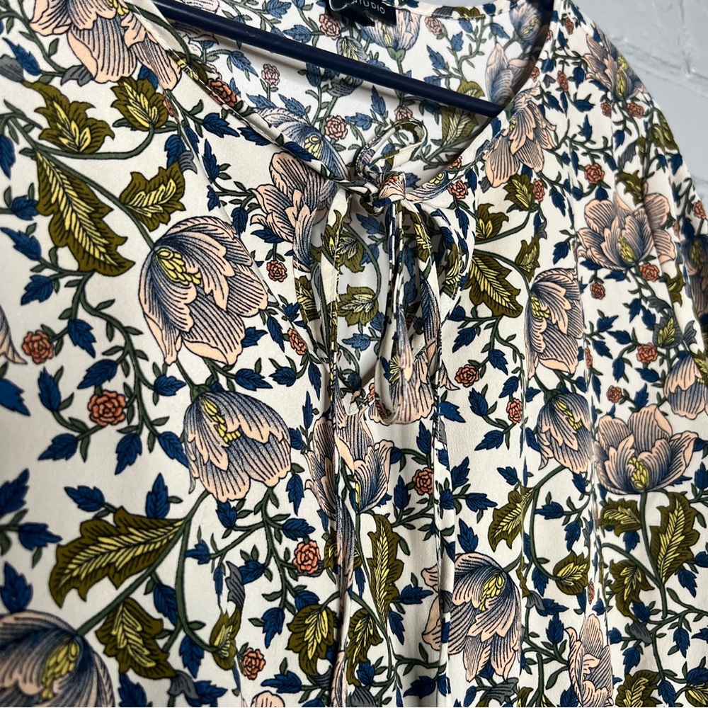 Floral Print Long-Sleeve Peasant Top - Cream/Olive - Picture 10 of 15